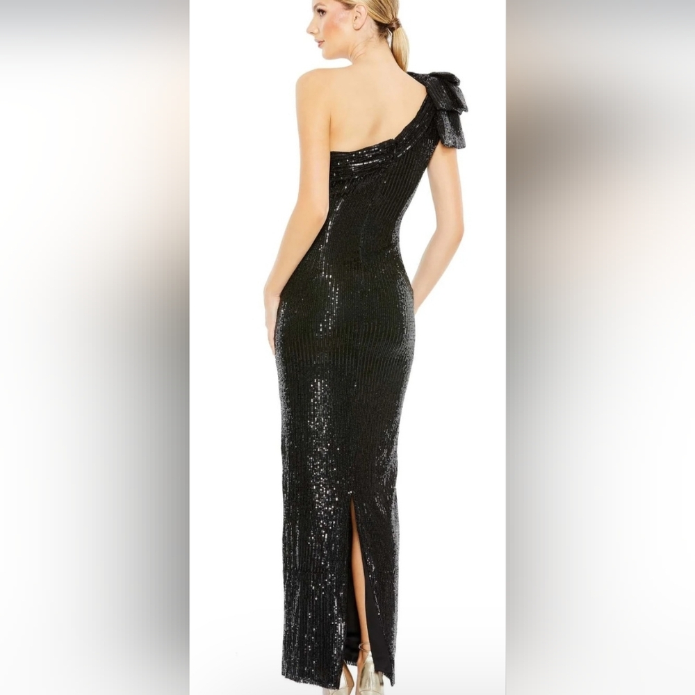 Mac Duggal sequin gown - Picture 9 of 12